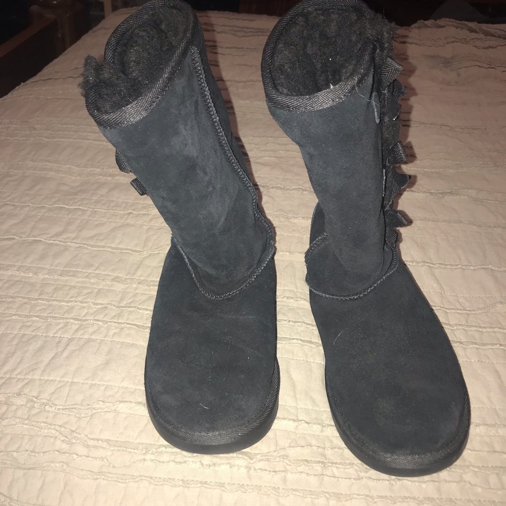 Size 5 Black Koolaburra Ugg